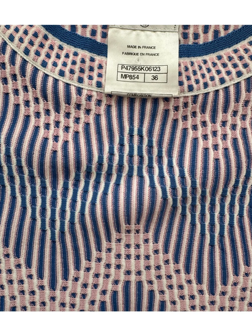 Chanel Authentic Cruise Blue/Pink/White Zigzag Pattern  Knit Top/36/ New